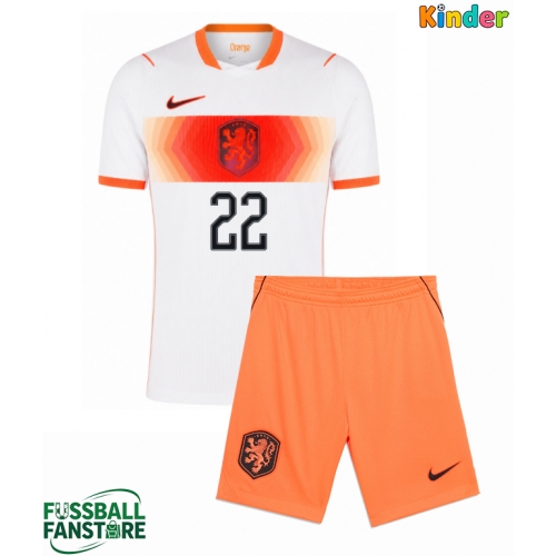 Niederlande Denzel Dumfries #22 Replik Auswärtstrikot Kinder WM 2026 Kurzarm (+ Kurze Hosen)